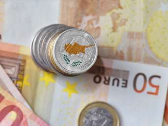 Κύπρος: Μηδενίζει τον ΦΠΑ σε βασικά είδη για αντιμετώπιση της ακρίβειας