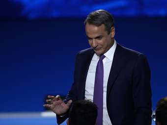 PM Mitsotakis: 'The government will persist in the difficult battle for tax justice'