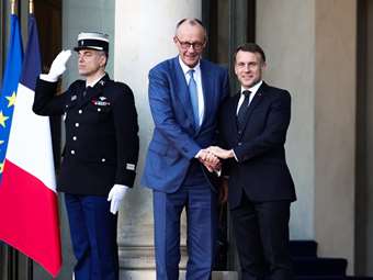 Μερτς: Εξετάζουμε το ενδεχόμενο κοινής πυρηνικής ομπρέλας με τους Ευρωπαίους συμμάχους