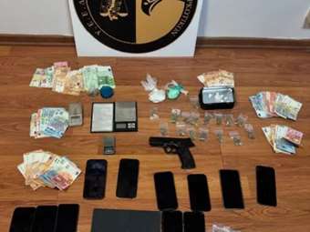 Πώς δρούσε το κύκλωμα που διακινούσε κάνναβη και κοκαΐνη σε σχολεία και γήπεδα με "βαποράκια" μαθητές – Ένας 20χρονος ο αρχηγός