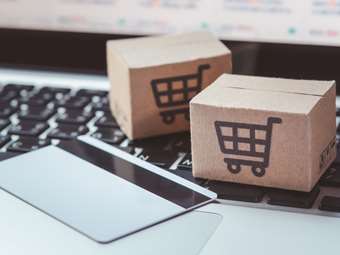 Η Κομισιόν ζητά εξηγήσεις από την Temu για παράνομο εμπόριο