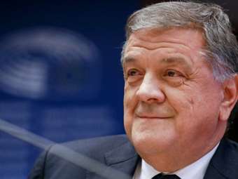 Παραμένουν υπό κατάσχεση οι λογαριασμοί του Αντόνιο Παντσέρι και της κόρης του