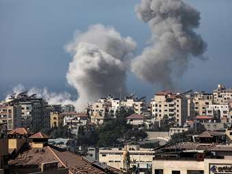 Le Monde - Λωρίδα της Γάζας: Ομάδες ενόπλων έκλεψαν πολλά εκατομμύρια από χρηματοκιβώτια τραπεζών στη Γάζα