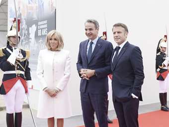 Κ. Μητσοτάκης για την επέτειο της απόβασης στη Νορμανδία: "Τιμούμε τη θυσία τους, υπερασπιζόμαστε τις αξίες τους"