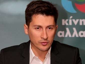 ΠΑΣΟΚ-ΚΙΝΑΛ για ισότητα στον γάμο: Δύναμη της δημοκρατίας είναι να αντιλαμβάνεται τις ανάγκες και των μικρών ομάδων της κοινωνίας