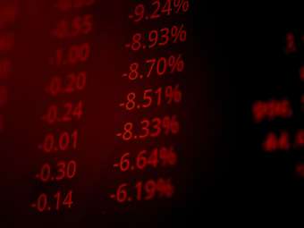 Πτωτικές τάσεις στα ευρωχρηματιστήρια με το βλέμμα σε αποτελέσματα και μάκρο