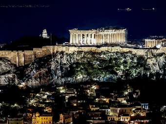 Εισαγγελική παρέμβαση για τo drone show πάνω από την Ακρόπολη