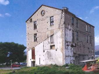 Στο σφυρί η ιστορική βιομηχανική μονάδα Παπαλεξανδρή στην Ιτέα