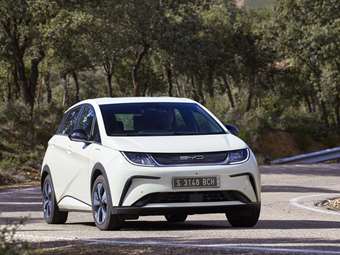 Γιατί οι Κινέζοι κατασκευαστές ηλεκτρικών αυτοκινήτων δεν φοβούνται ούτε τους μεγάλους δασμούς της ΕΕ