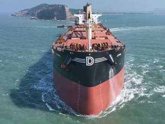 Greek Shipowner Costas Delaportas Scores Again with Profitable Bulker Sale