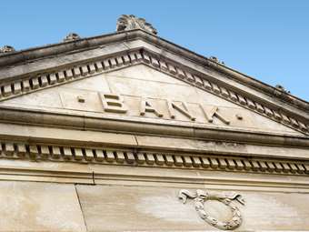 Οι εύθραυστες τράπεζες δεν θα κάνουν τις ΗΠΑ ή την Ευρώπη ισχυρότερες