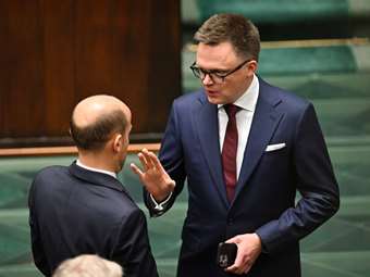 Η Βαρσοβία είναι επιφυλακτική σχετικά με τις δηλώσεις του Πούτιν ότι δεν θα επέμβει στην Πολωνία