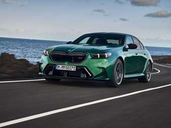 Πουλήθηκε η πρώτη νέα M5 στην Ελλάδα από την BMW Σφακιανάκης