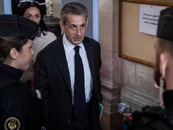 Δίκη Σαρκοζί: Ημέρα της κρίσης για τον πρώην πρόεδρο στην υπόθεση χρηματοδότησης από το καθεστώς Καντάφι