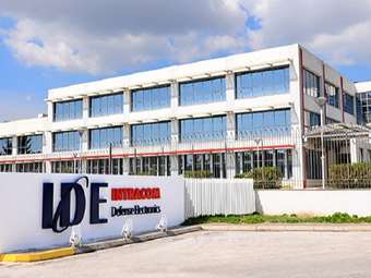 Επίσκεψη του διευθυντή Πυροβολικού του ΓΕΣ στις εγκαταστάσεις της Intracom Defense