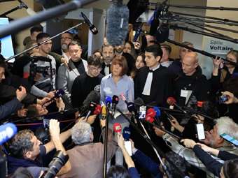 Γαλλία: Ο πρόεδρος Μακρόν ευχαρίστησε τη Ζιζέλ Πελικό για το "θάρρος" της