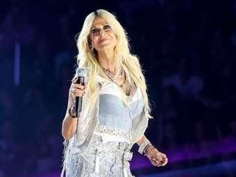 Άννα Βίσση: Τα έσοδα από τις δύο συναυλίες στο Καλλιμάρμαρο και η νέα εταιρεία με τη Δ. Κούστα