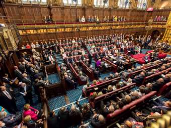 M. Βρετανία: Υπερψηφίστηκε ο νόμος για τη νομιμοποίηση της υποβοηθούμενης αυτοκτονίας