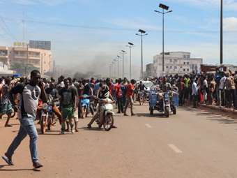 Μαλί: Oργάνωση που πρόσκειται στην Αλ Κάιντα ανέλαβε την ευθύνη για την επίθεση στην Μπαμάκο