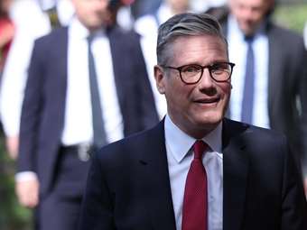 Εκλογές - σταθμός: Τέλος εποχής για τη Βρετανία μετά από 14 έτη