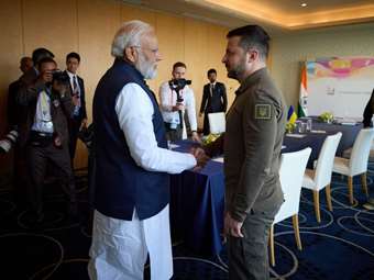 Ζελένσκι σε Μόντι: Σημαντικό ότι η Ινδία στηρίζει τις ειρηνευτικές μας προσπάθειες