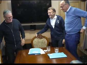 Τα fake news της Μόσχας για την κοκαΐνη στο βαγόνι Μακρόν- Στάρμερ- Μέρτς