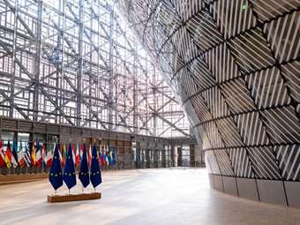 Ηγέτες της ΕΕ χαιρετίζουν την έναρξη ενταξιακών διαπραγματεύσεων με την Ουκρανία και τη Μολδαβία