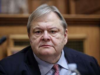 Ευ. Βενιζέλος: Σε ένα υπόγειο ο Σόιμπλε μου πρότεινε το Grexit