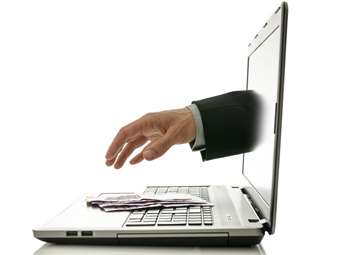 Guardian: Κινεζικό δίκτυο πίσω από μια από τις "μεγαλύτερες διαδικτυακές απάτες" στον κόσμο