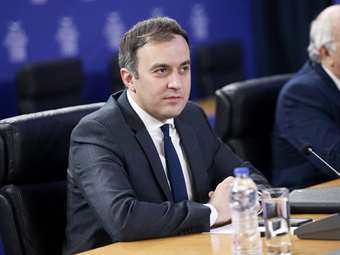 Τ. Χατζηβασιλείου στην εφημερίδα Türkiye: Οι εξοπλισμοί στα νησιά είναι εκτός συζήτησης - Ορόσημο η Διακήρυξη των Αθηνών