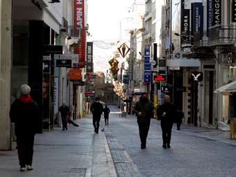 ΕΛΣΤΑΤ: Μεγάλη βουτιά στο λιανεμπόριο τον Φεβρουάριο