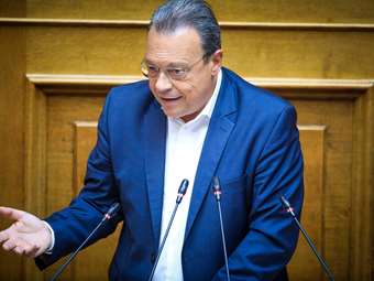 Σ. Φάμελλος: Ντροπιαστική για τη χώρα και τη Δημοκρατία η τροπολογία για τον Άγνωστο Στρατιώτη