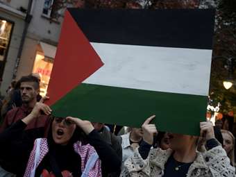 Σε τι προσβλέπουν οι Παλαιστίνιοι πολίτες