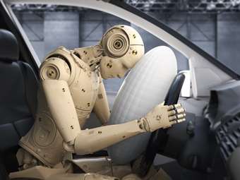 Πέντε θάνατοι από κινεζικές απομιμήσεις ανταλλακτικών για αερόσακους