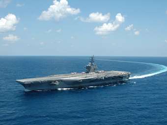 Οι Χούθι λένε ότι εξαπέλυσαν πυραυλική επίθεση στο αεροπλανοφόρο Αϊζενχάουερ