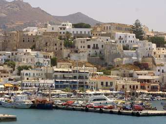 Reuters: Τα ελληνικά νησιά ξεμένουν από νερό με την τουριστική κίνηση στα ύψη