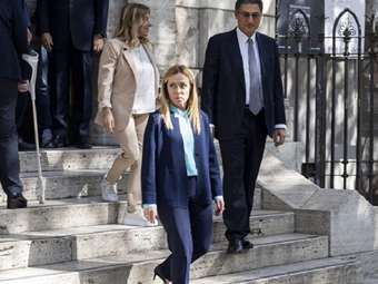 Ιταλία: Επίσκεψη Μελόνι στη συναγωγή της Ρώμης