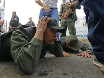 Βενεζουέλα: Πλησιάζουν τις χίλιες οι αποφυλακίσεις συλληφθέντων κατά τη μετεκλογική κρίση, λίγο πριν από τα Χριστούγεννα