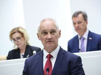 Ο υπουργός Άμυνας της Ρωσίας Μπελαούσοφ στη Βόρεια Κορέα