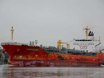 Επίθεση των Χούθι εναντίον αμερικανικού δεξαμενόπλοιου που διαχειρίζεται ελληνική ναυτιλιακή εταιρεία