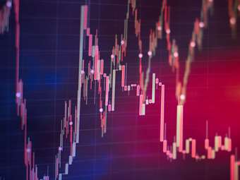 Με πτώση έκλεισαν οι ευρωαγορές, στα "απόνερα" του πληθωρισμού στις ΗΠΑ