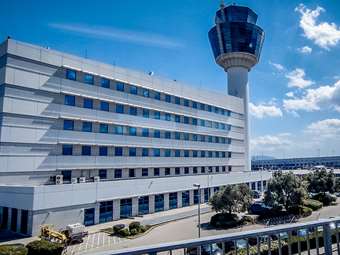 Βloomberg: Η IPO του Ελ. Βενιζέλος επικυρώνει το θεαματικό comeback της Ελλάδας