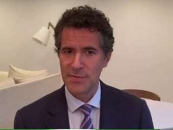 Επικεφαλής οικονομολόγος JP Morgan: Η Fed πρέπει να περικόψει τα επιτόκια κατά 50 μονάδες βάσης - Στο 4% το "ουδέτερο επιτόκιο"