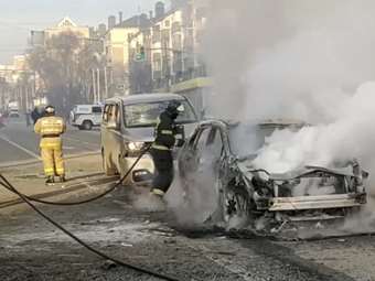 Ο ουκρανικός στρατός λέει ότι έπληξε ρωσικές δεξαμενές καυσίμων στο Σμολένσκ