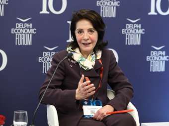 Μ. Δαμανάκη: Ο Τραμπ μας έκανε δώρο που μας αφύπνισε