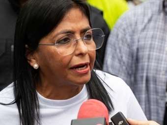 Νέα πρόεδρος της Βενεζουέλας ορκίστηκε η Ντέλσι Ροντρίγκες