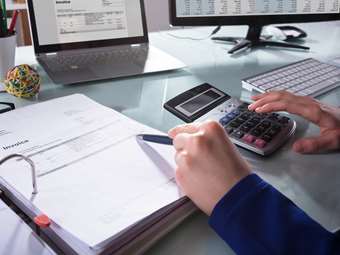 Το 62% των φορολογούμενων δηλώνει εισοδήματα έως 10.000 ευρώ