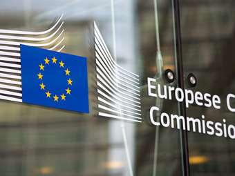 Η Κομισιόν προσθέτει τη Ρωσία στον κατάλογο χωρών υψηλού κινδύνου για το ξέπλυμα χρήματος