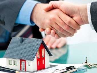 Τράπεζες: Ανεβάζουν ταχύτητα οι χορηγήσεις στεγαστικών δανείων