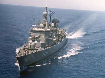 Γερμανική φρεγάτα αναχωρεί για την αποστολή "Ασπίδες"